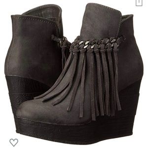Sbicca Vintage Collection Booties